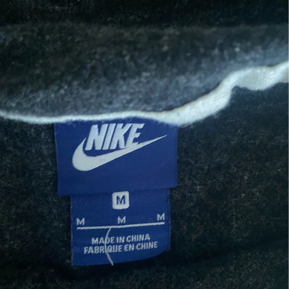 Nike Women’s Tunic - Picture 3 of 3